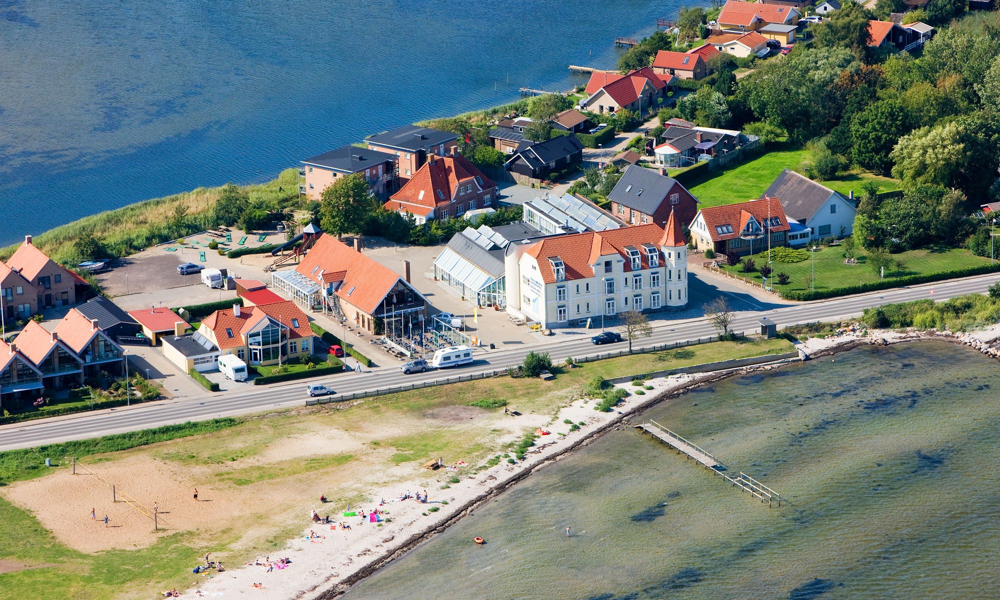 Hejlsminde Badehotel | Book Et Ophold Med Havudsigt I Sønderjylland