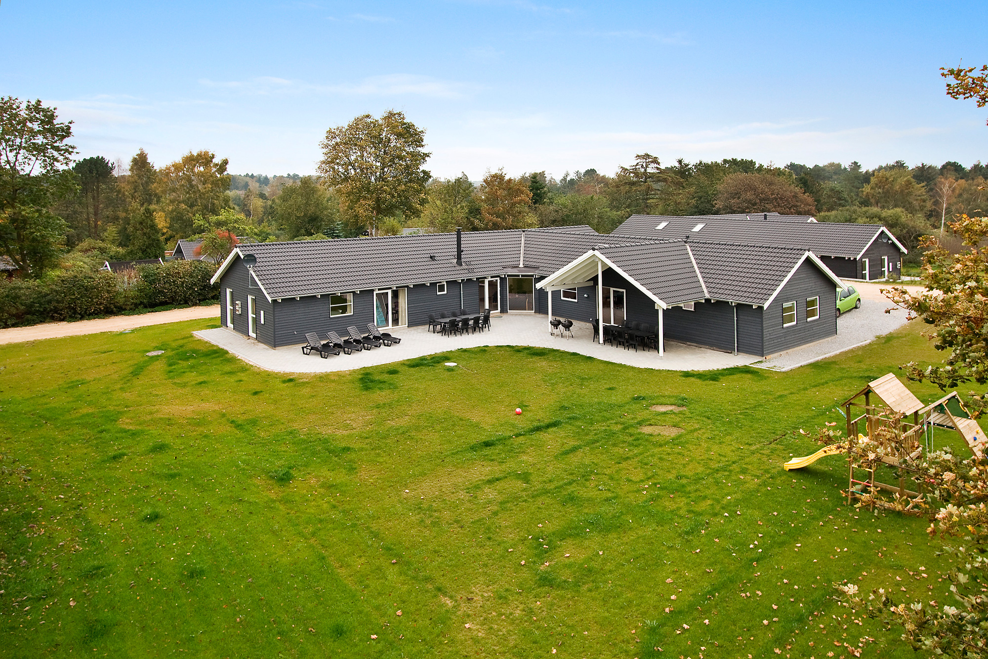 Luksus Sommerhus | Lej Dit Sommerhus Her | Folkeferie.dk